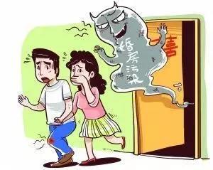 新房入住十天英俊小伙變憔悴不堪，新房裝修后如何除甲醛您必須了解！