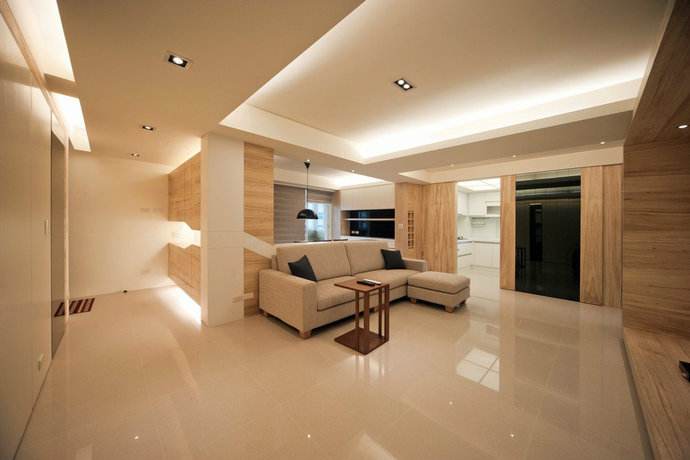 可怕！裝修時(shí)貼墻紙用的膠水太過刺鼻，孩子患上裝修性哮喘，甲醛超標(biāo)怎么辦