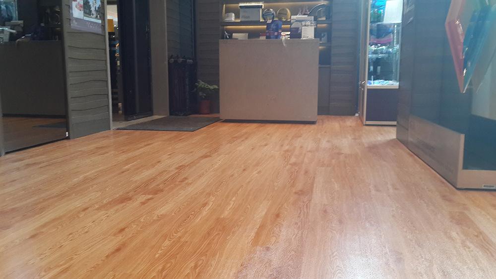 地板怎么保養(yǎng)？地板如何除甲醛