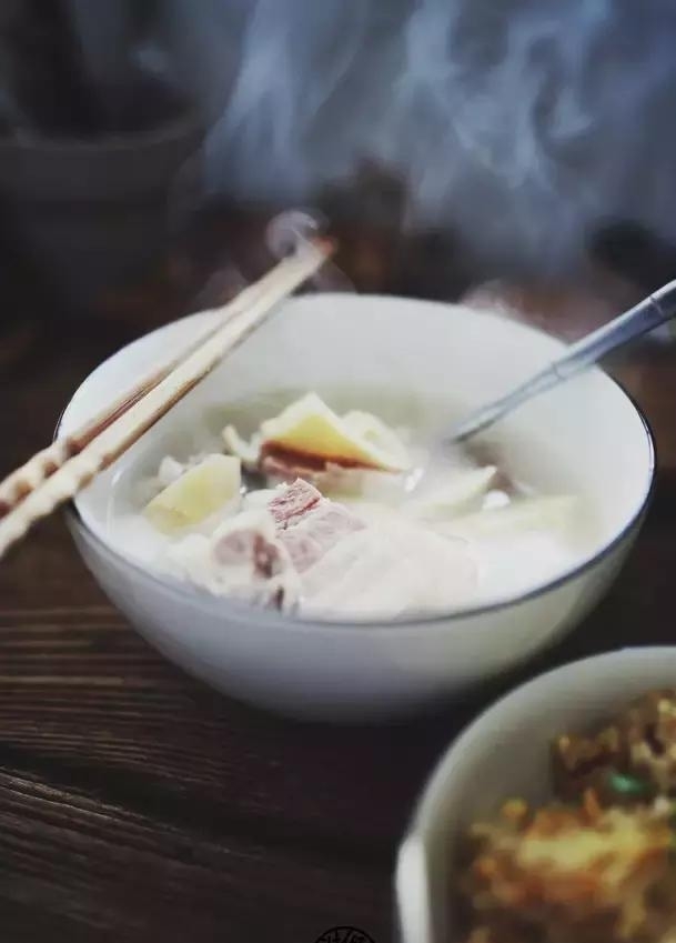 21天3000元重裝出租屋 除甲醛莫忘記！