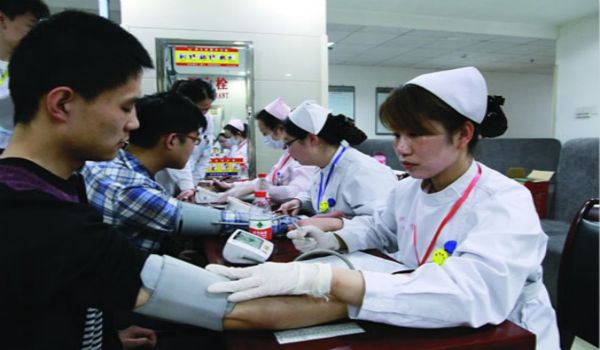 平時(shí)不注意甲醛超標(biāo)，50歲女子劇烈頭痛、惡心干嘔，一查已是癌癥晚期！