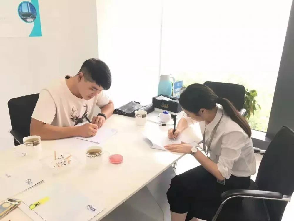 熱烈祝賀單總簽約創(chuàng)綠家山東省菏澤市縣級代理！