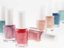 女性愛美要當(dāng)心！甲醛指甲油危害大