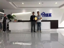 熱烈祝賀王總簽約創(chuàng)綠家南京市區(qū)級(jí)代理！